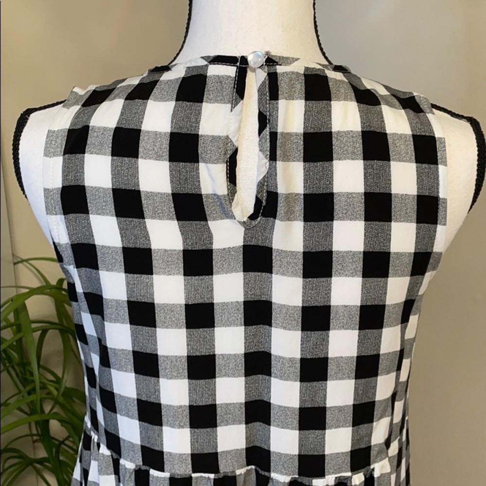 Checkered Trapeze Dress - Picture 3 of 9